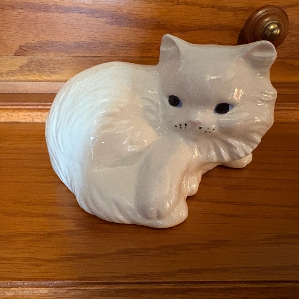 Vintage Ceramic Cat